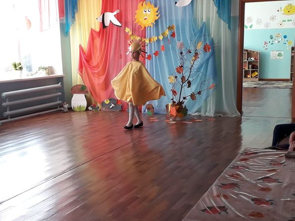 Осенний бал «В гостях у рябинушки!»